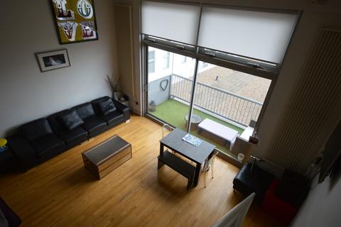 3 bedroom apartment to rent, The Piper Building, Peterborough Road, Fulham, London SW6