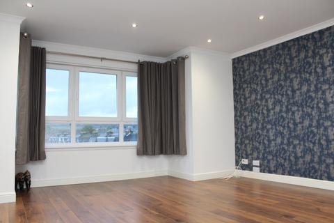 2 bedroom flat to rent, 22 Leven Street, Dumbarton, G82 1QG