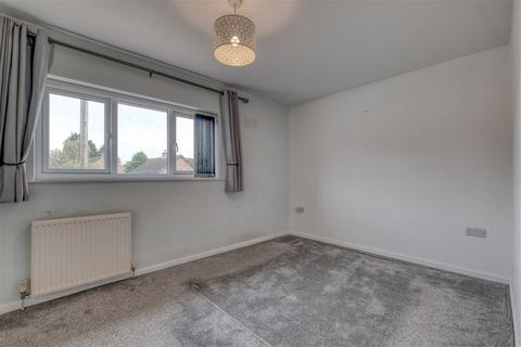 15 Auxerre Avenue, Redditch, B98 7QL