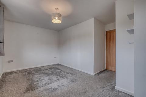 15 Auxerre Avenue, Redditch, B98 7QL