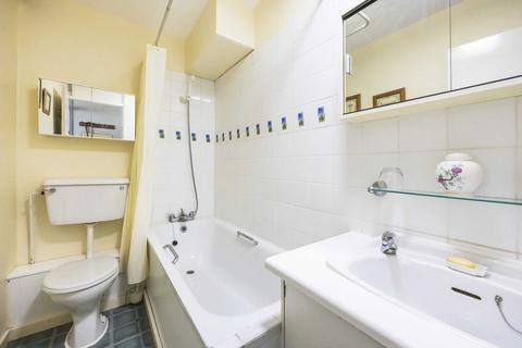 1 bedroom flat for sale, Tachbrook Street, London, SW1V