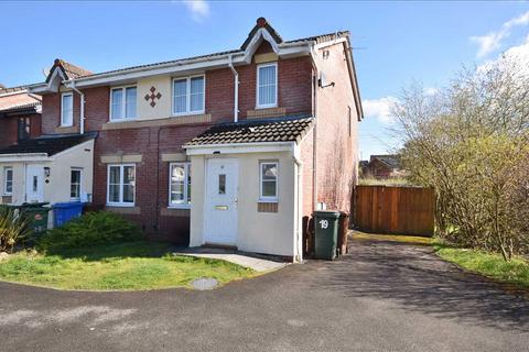 3 bedroom semi-detached house to rent, Maplewood Close, Chorley