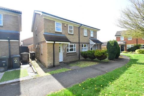 3 bedroom semi-detached house to rent, Witley Green, Luton, Bedfordshire, LU2 8TR