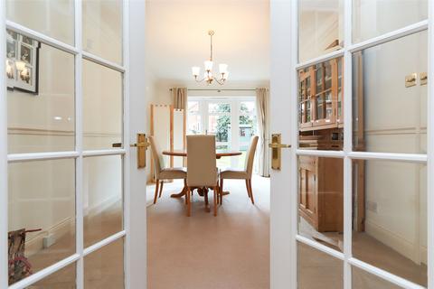 4 bedroom terraced house for sale, Oakfield Close, Amersham, HP6