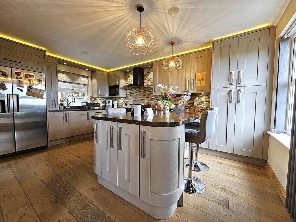 Bents Park Road, South Shields 3 bed terraced house £350,000