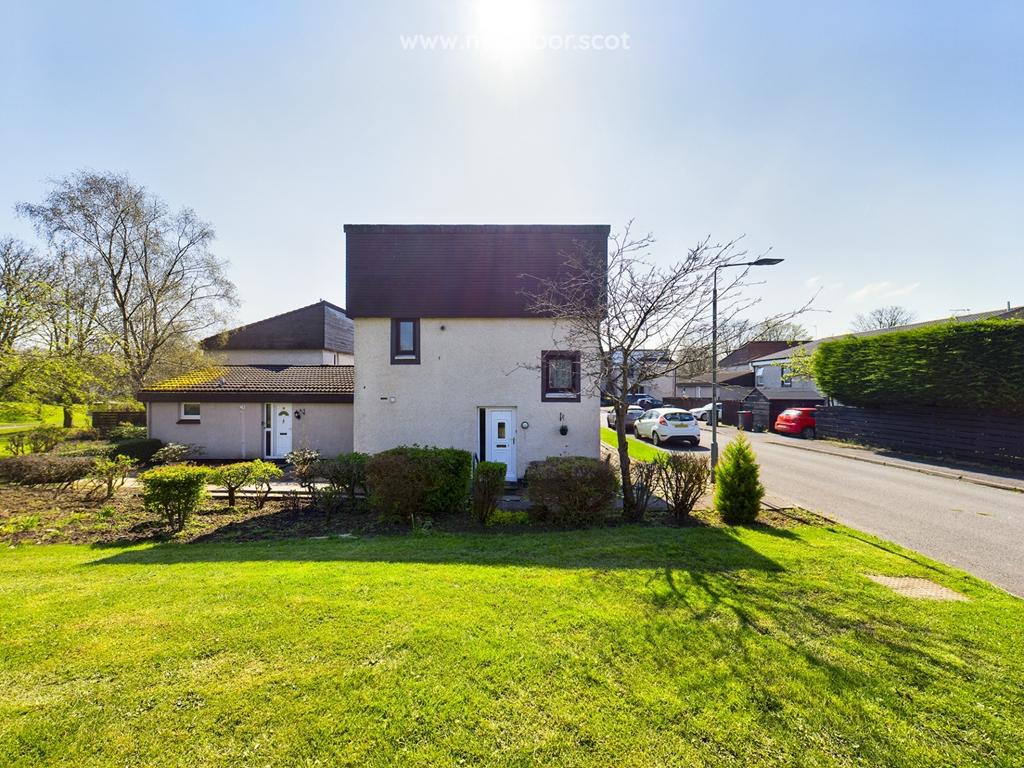 Park Green, Erskine, PA8 2 bed end of terrace house £120,000