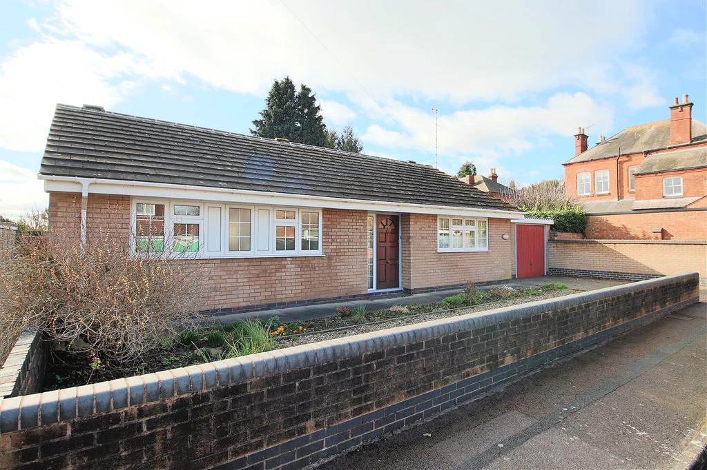 Alexandra Street, Narborough, LE19 3 bed detached bungalow £299,950
