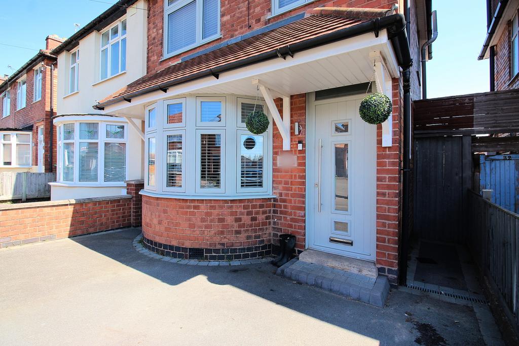 Arden Avenue, Braunstone Town, LE3 3 bed semidetached house for sale