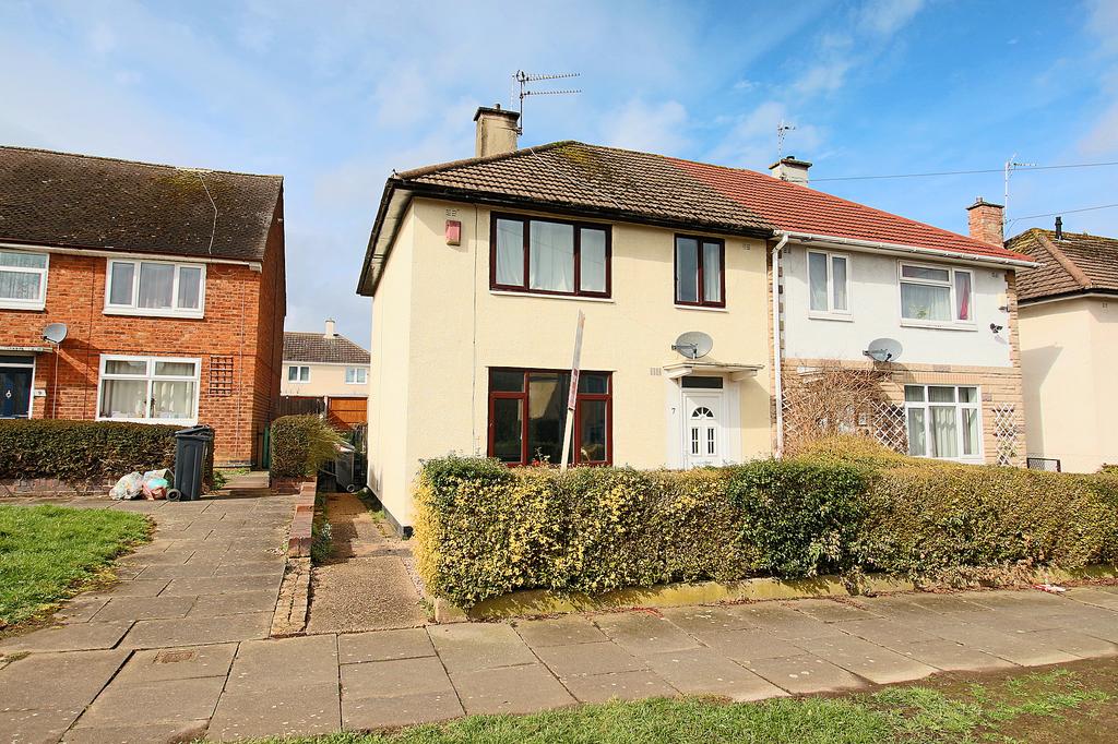 Chadwell Road, Leicester, LE3 3 bed semidetached house for sale £230,000