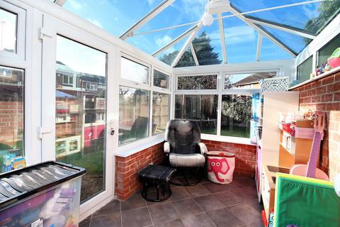 3 bedroom semi-detached house for sale, Kings Way, Groby, LE6