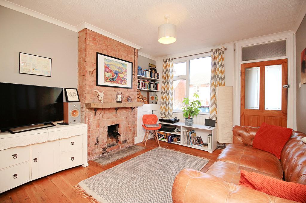 Pine Road, Glenfield, LE3 2 bed terraced house £199,950