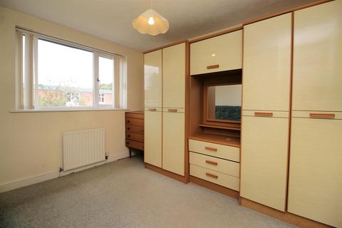 3 Broadway, Syston, Leicester, LE7 1GA