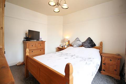 46 Central Avenue, Syston, Leicester, LE7 2EE