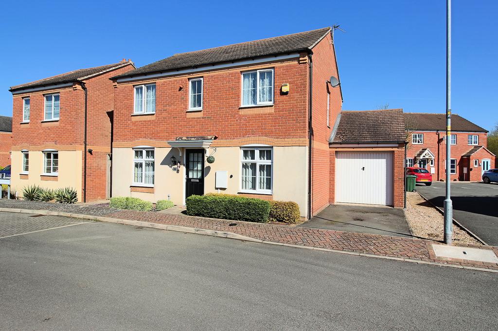 Clover Way, Syston, LE7 4 bed detached house for sale £405,000