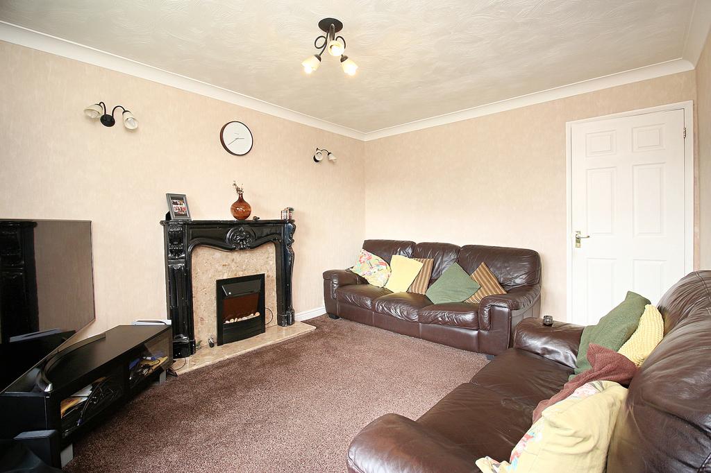 Southfield Avenue, Syston, LE7 3 bed semidetached house for sale £270,000