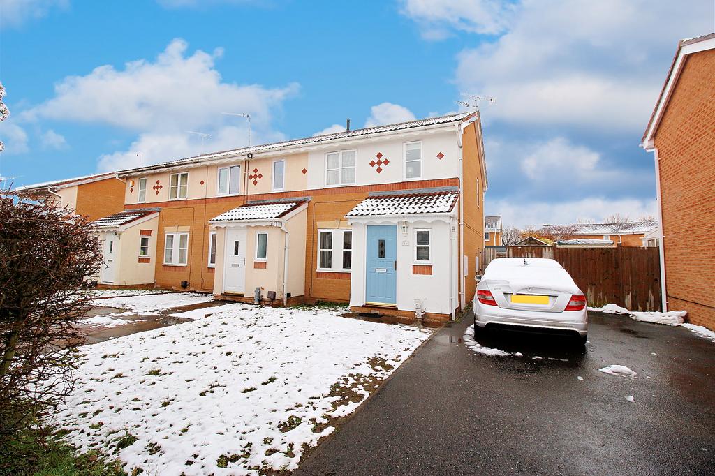 Tilbury Crescent, Off Barkbythorpe Road, Leicester 3 bed townhouse for