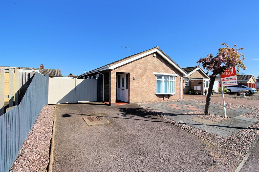 Yeomans Dale, East Goscote, LE7 2 bed detached bungalow for sale £299,950