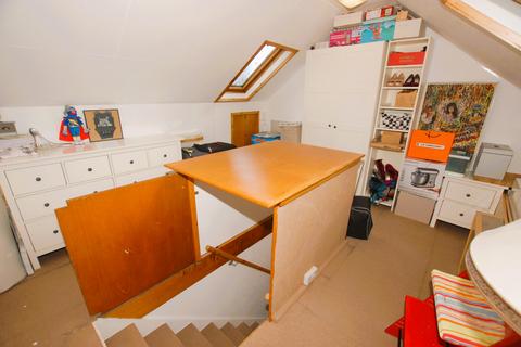 19 Cobden Road, Hythe, CT21 6EY