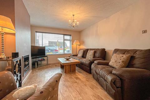3 bedroom semi-detached house for sale - Kings Acre, Hereford