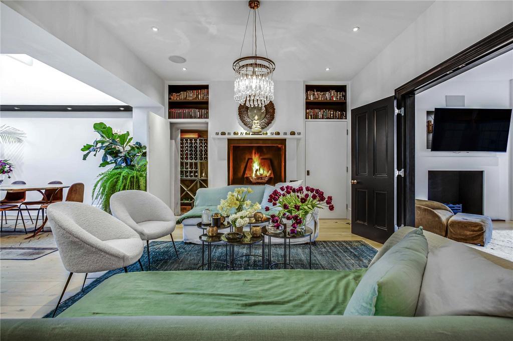 Reception Room