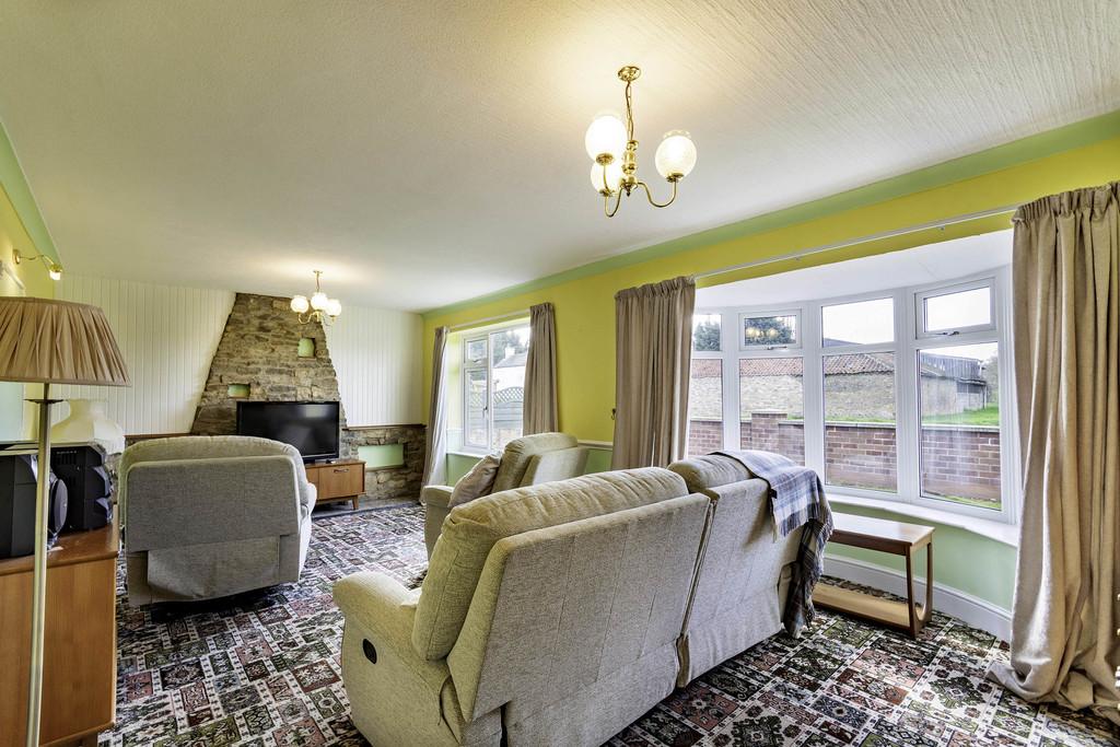 Kexby Lane, Kexby, Gainsborough 2 bed detached bungalow £375,000