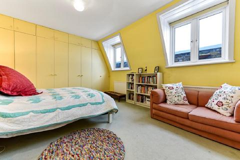 4d Durham Terrace, London, W2 5PB