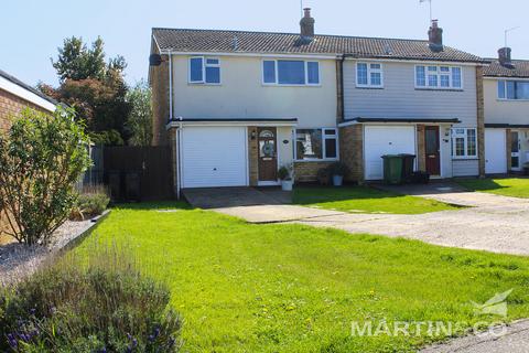 14 Hillside Road, Southminster, CM0 7AL