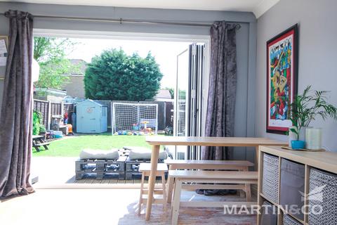 14 Hillside Road, Southminster, CM0 7AL