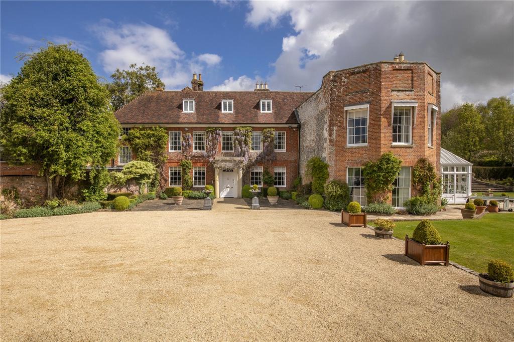 Chilton Foliat, Hungerford, Berkshire, RG17 12 bed detached house for