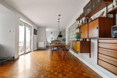 3 Links View, Dartford, DA1 2TR