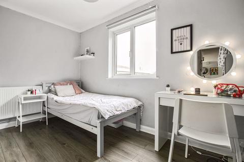 3 Links View, Dartford, DA1 2TR