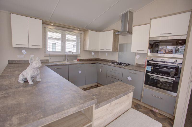 Bowdens, Langport 3 bed park home for sale £165,000