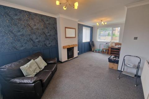 2 bedroom semi-detached house to rent, Ashby Road, Hull, East Yorkshire, HU4
