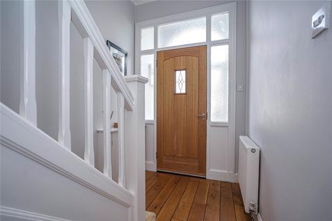 11 Braidbar Road, Giffnock, Glasgow, G46 6HB