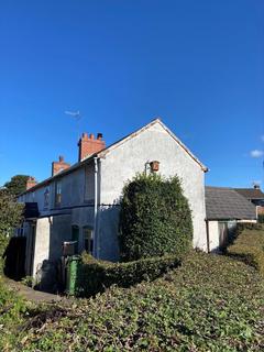 2 bedroom terraced house for sale, Golden Cross Lane, Catshill, Bromsgrove