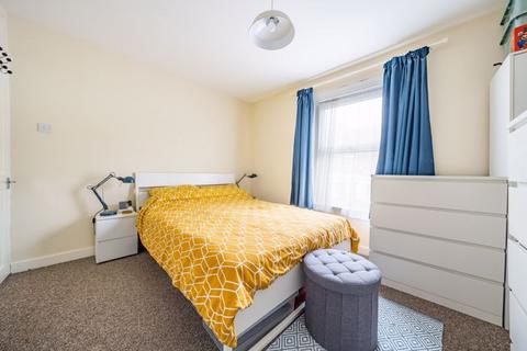 17 Douglas Road, Dover, CT17 0BD