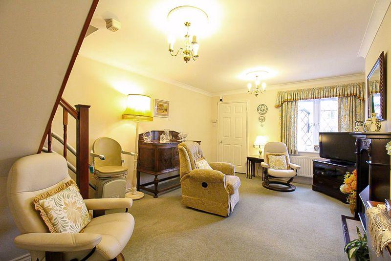 The Ridgeway, SEDGLEY, DY3 3UH 2 bed townhouse £185,000
