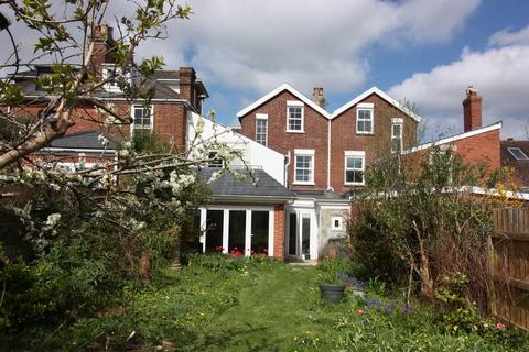undefined, South Avenue, Exeter
