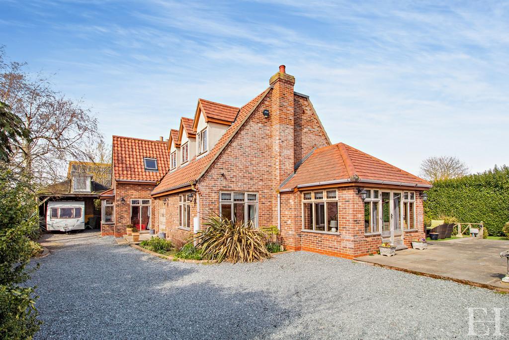 High Street, Kessingland 4 bed detached house for sale £650,000