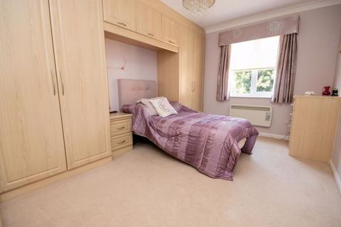 1 bedroom retirement property for sale, Chelmsford Road, Brentwood CM15