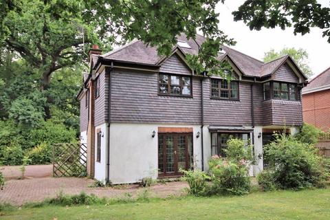 5 bedroom detached house for sale, Brockley Grove, Brentwood CM13