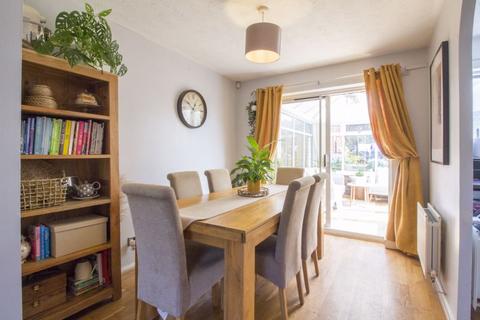 47 Acorn Grove, Pontprennau, Cardiff, CF23 8NG