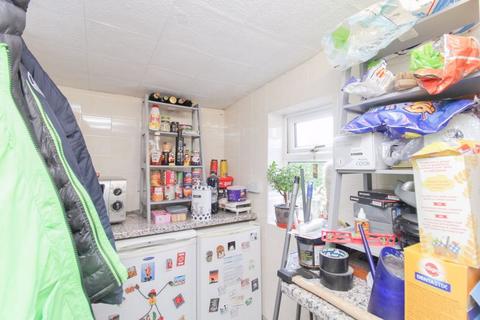7 Clough Lane, Werrington, Stoke-on-trent, ST9 0DD