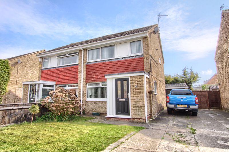 Fairburn Close, Fairfield 3 bed semidetached house for sale £165,000