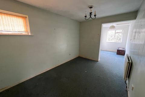14 Bryncastell, Bow Street, SY24 5DE