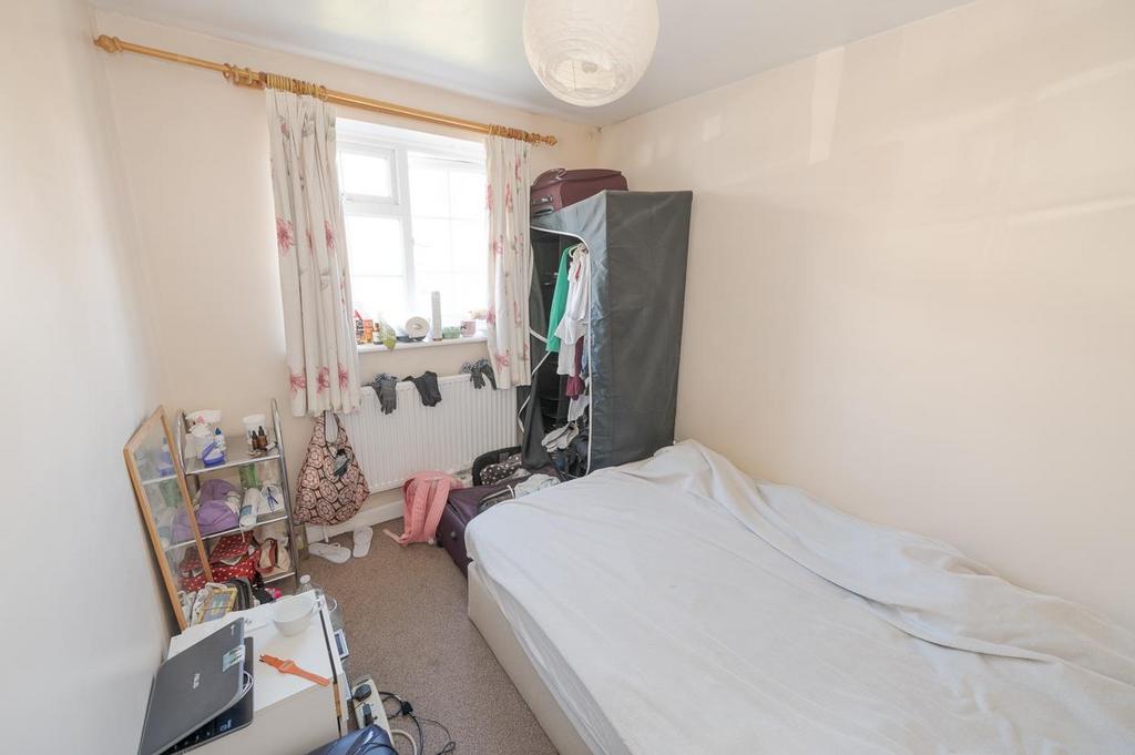 Bedroom 3.jpg