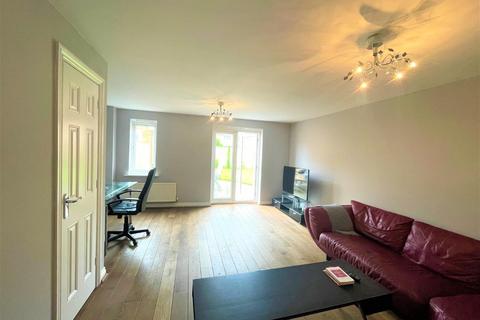 52 Nine Acres Close, Hayes, UB3 1SW