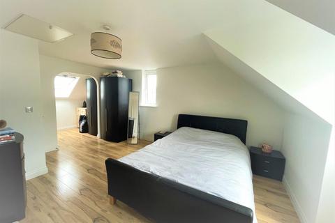52 Nine Acres Close, Hayes, UB3 1SW