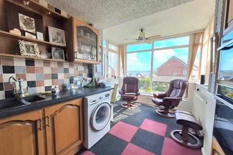 3 bedroom detached house for sale, Adwick Road, Mexborough