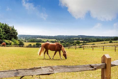 4 bedroom detached house for sale - Hook Lane, Shere